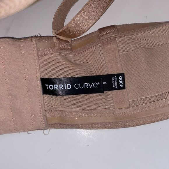 Torrid Women's Beige Curved Underwire Detachable Strap Push-Up Bra Size 40DD - Picture 7 of 8